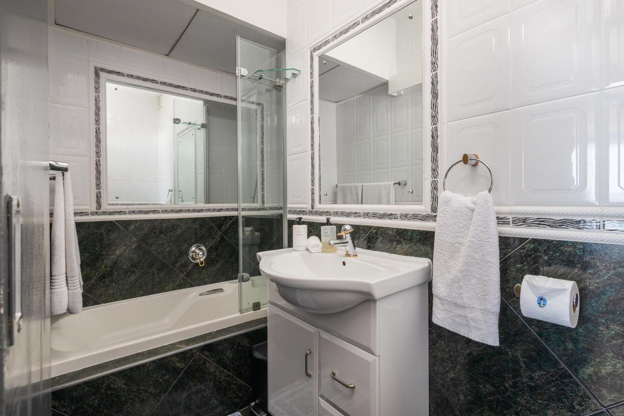 22 Bronze Bay - By Stay In Umhlanga Durban Esterno foto